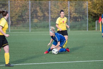 Bild 34 - F SSC Hagen Ahrensburg - SV Frisia 03 Risum-Lindholm : Ergebnis: 2:0